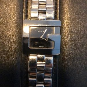 Women’ Designer Watch Gucci stainless steel